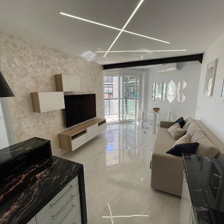 Apartamento Imperio 3 - Puerto Deportivo Playa マルベーリャ エクステリア 写真